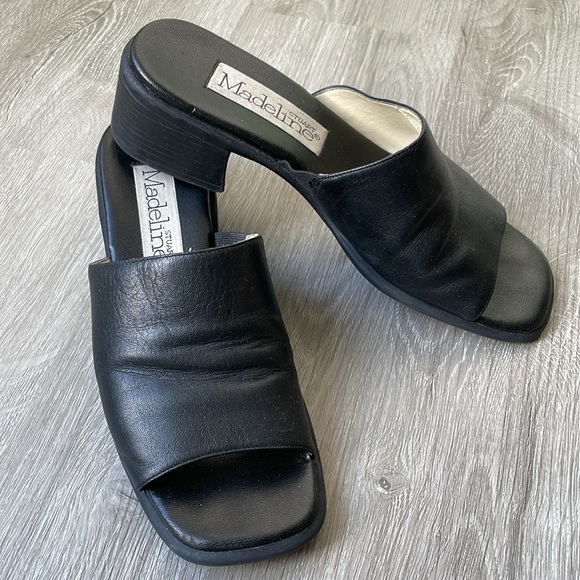 Leather Buffy Mule Shoes - Picture 2 of 5